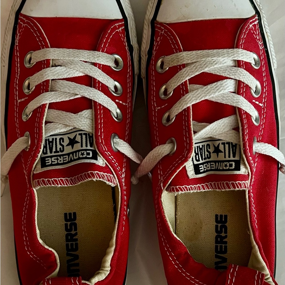 Shoreline slip on converse